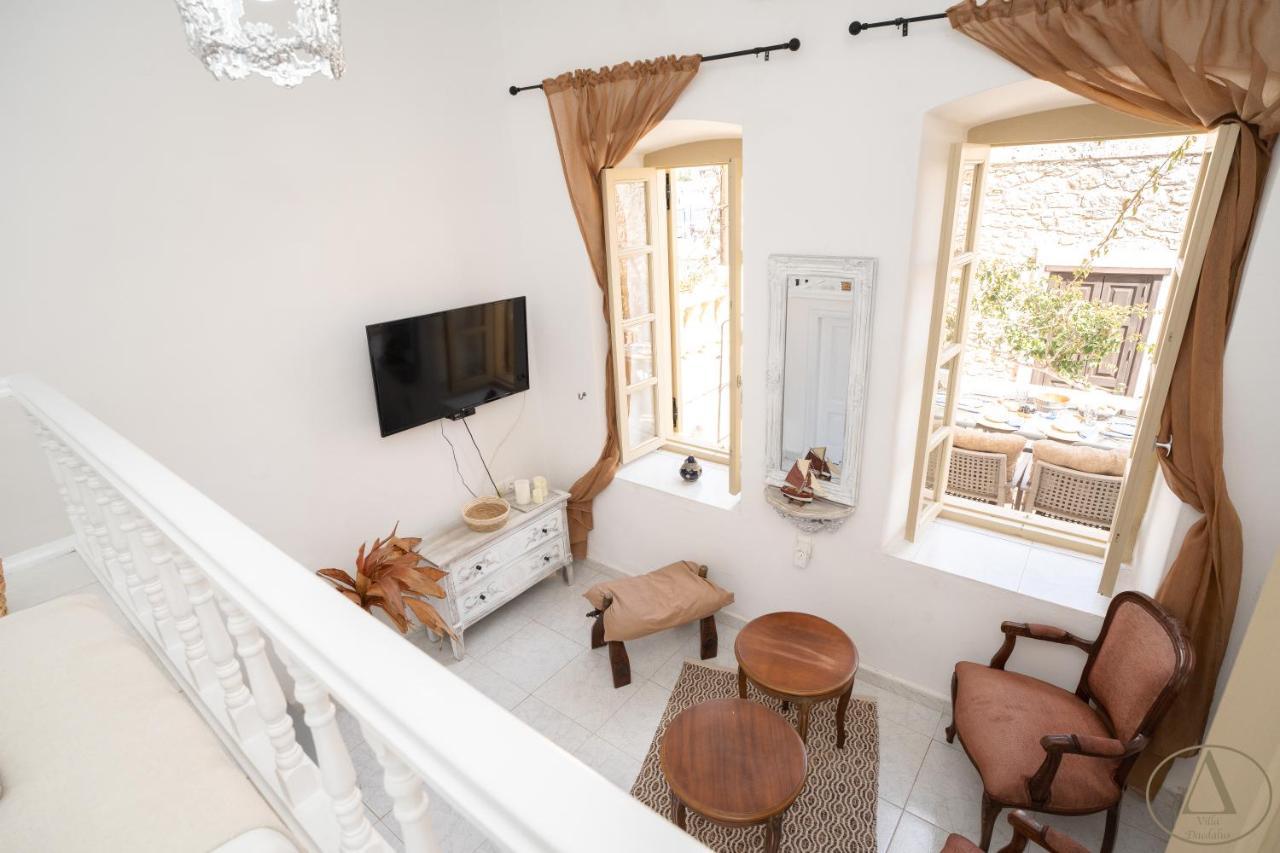 Vila Mansion House Chalki Town Exteriér fotografie