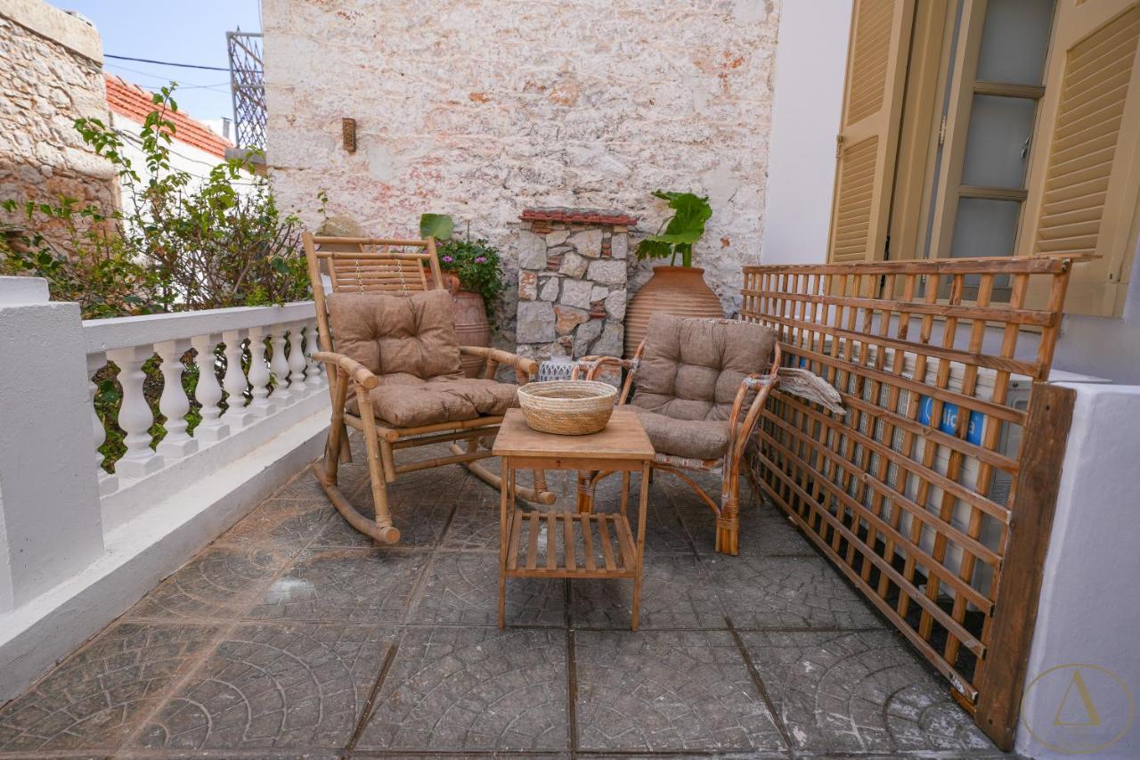 Vila Mansion House Chalki Town Exteriér fotografie
